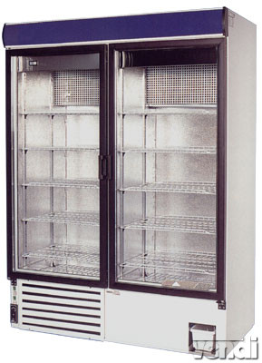 Hűtőszekrény nyíló üvegajtóval, alsó aggregátoros, statikus hűtéssel, 1385 literes