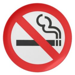 Most akkor ki szívja meg? Tilos a dohányzás – No Smoking!