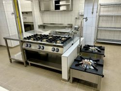 MMSZ Ezüstfenyő Időskorúak Otthona, Szekszárd