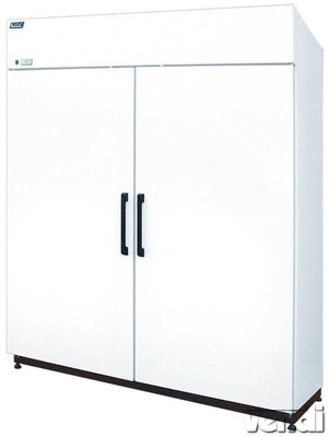Hűtőszekrény festett burkolattal, felső aggregátoros, statikus hűtéssel, 1134L
