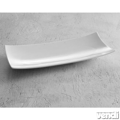 Porcelán kínálótál, szögletes, enyhén ívelt, 218x105mm-es 