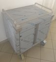 Zárt szervizkocsi, nyílóajtós, háromszintes, rozsdamentes acél kivitel